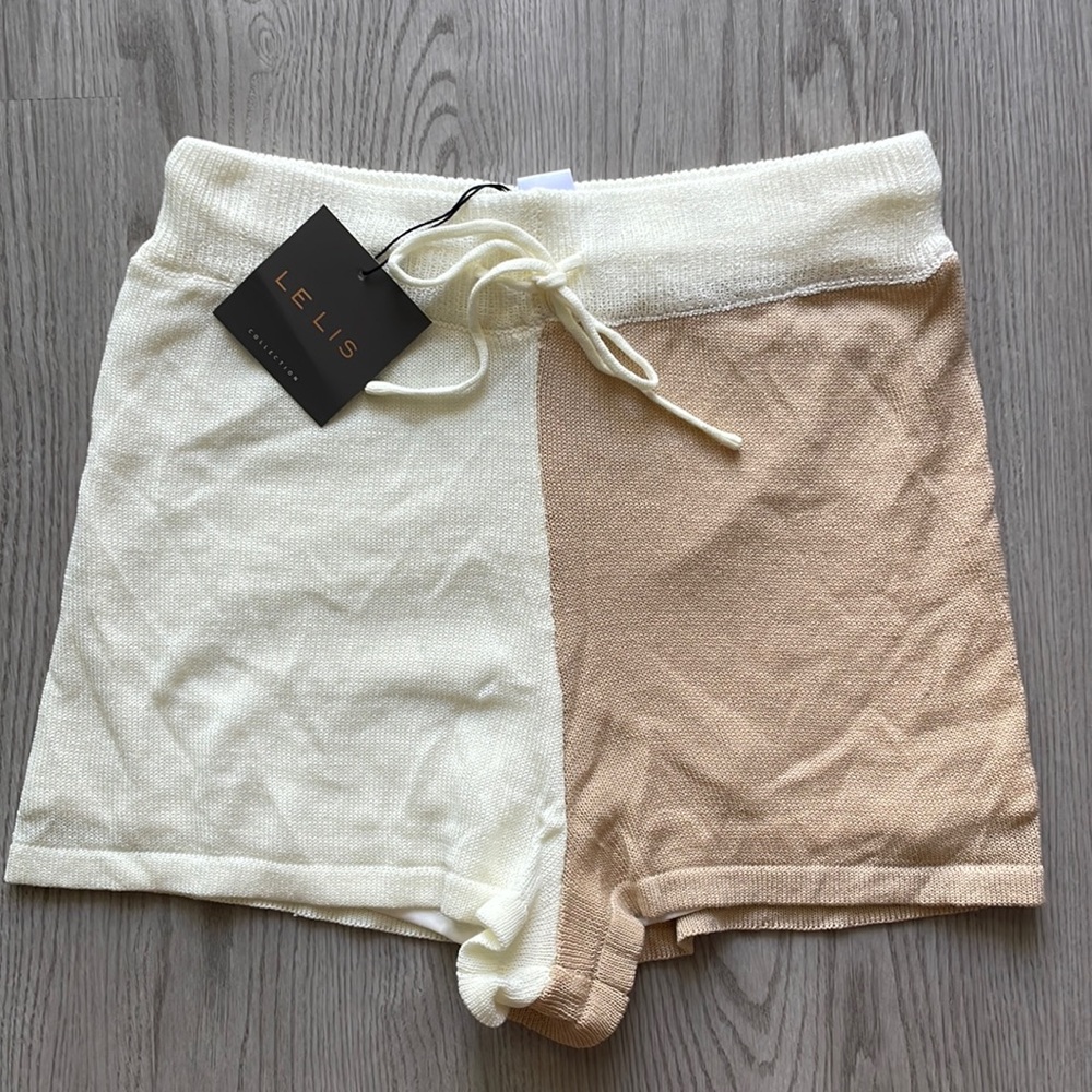 Le Lis Color block shorts Tan Cream Nude